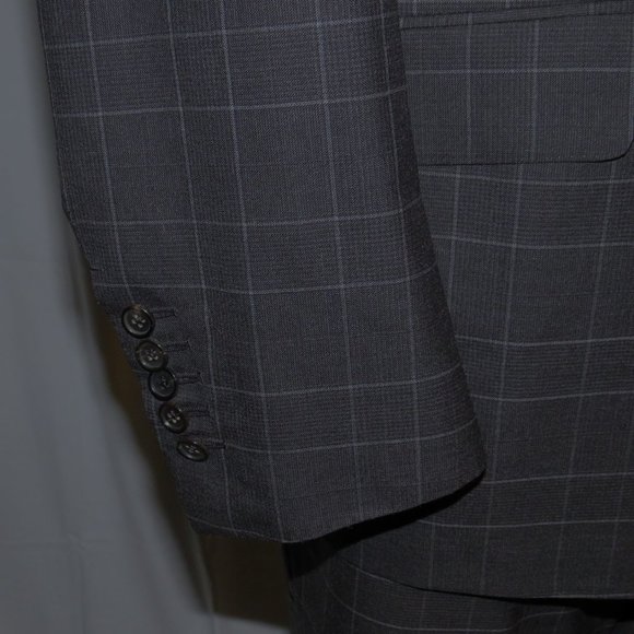 Tom Ford Fit Y O'Connor Current Gray Plaid Peak Lapel Two Button Suit 44R - Picture 9 of 16